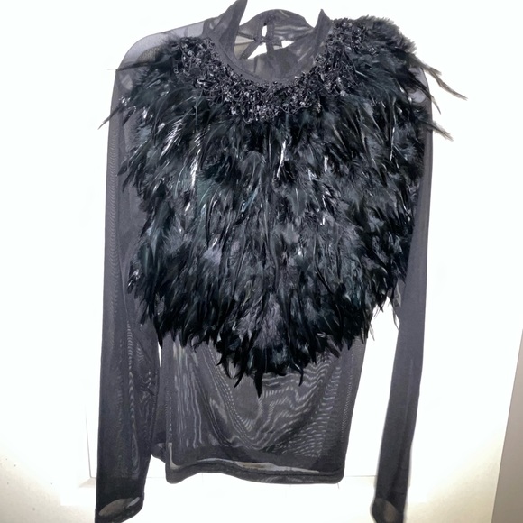 NWT Bloom Season feather top - Picture 1 of 3